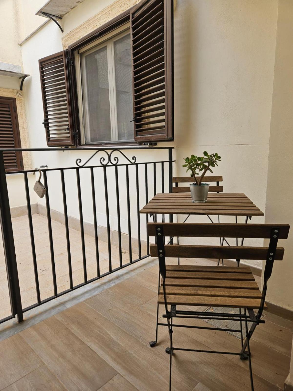 Porta D Ossuna Comfort Apartments Palermo Exterior foto