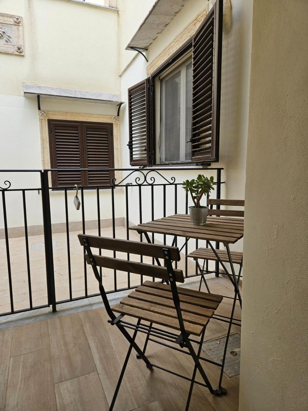 Porta D Ossuna Comfort Apartments Palermo Exterior foto